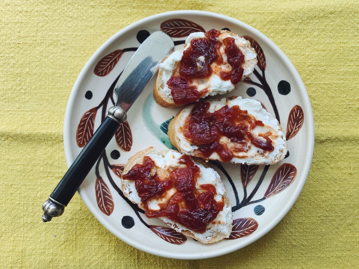 This lovely garnet preserve is right at home on an Italian cheese platter; think creamy robiola, pungent taleggio, a crumbly pecorino and rich gorgonzola. But it is equally good on a smoked turkey or spread on crostini, along with a dollop of fresh ricotta italymagazine.com/recipe/marmell…