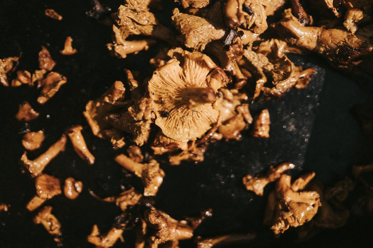 Garšīgas ziņas, Rīgas svētku restorāns pagarina darba laiku līdz 22.00.
Veseli ēduši!