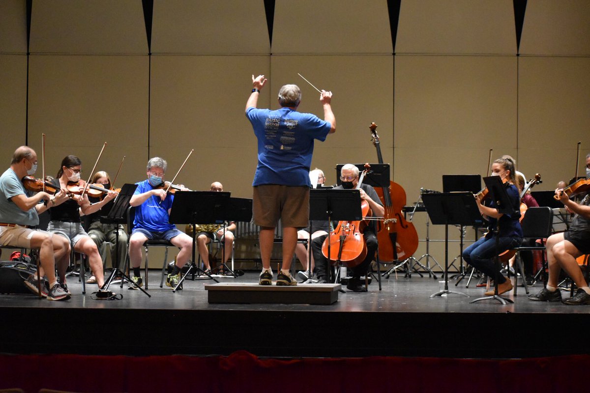 SIFESTweets's tweet photo. Join us for our final chamber orchestra concert series in Shryock Auditorium, tonight at 7pm and tomorrow at 2pm. Sunday’s concert will be livestreamed on Facebook and broadcast on WSIL. Limited seats are available for both days by advance reservation. https://t.co/G1RYU3Kl3Y