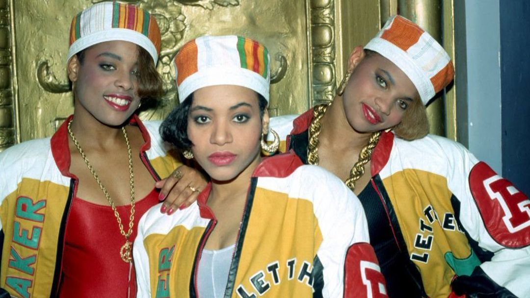 HipHopVocals's tweet image. Yep, Salt-N-Pepa songs are in the game, but not just the radio cuts. Support our Kickstarter campaign. Tag and Share with the Old School community. #hiphopvocals #barsmatter #oldschool #oldschoolhiphop #80smusic #90shiphop #SaltNPepa #LadyMCs #BlackGirlMagic #BlackGirlsRock
