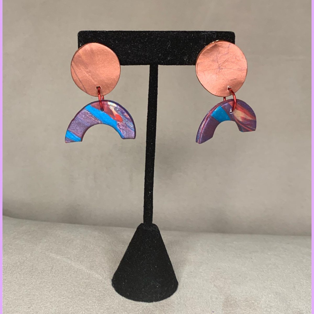 ShopAdoreK's tweet photo. Try something different 🤩 one of a kind handmade earrings now available on our site 🥰 

#handmade #clayearrings #shopadorek #handmadejewelry #earringsoftheday #clayjewelry https://t.co/0K9mhIwmxF