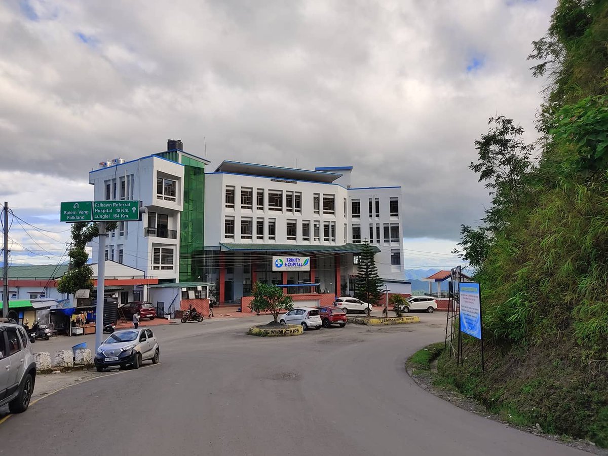 mizoraminsta's tweet photo. Trinity hospital, Aizawl
.
.
.
#trinityhospital #hospital #damdawiin #aizawl #mizoram #mizoraminsta #northeastIndia #junction #crossroad

📸 https://t.co/6Rvluz8bb5 via https://t.co/w819Jm6acn https://t.co/8THTgHO2cd