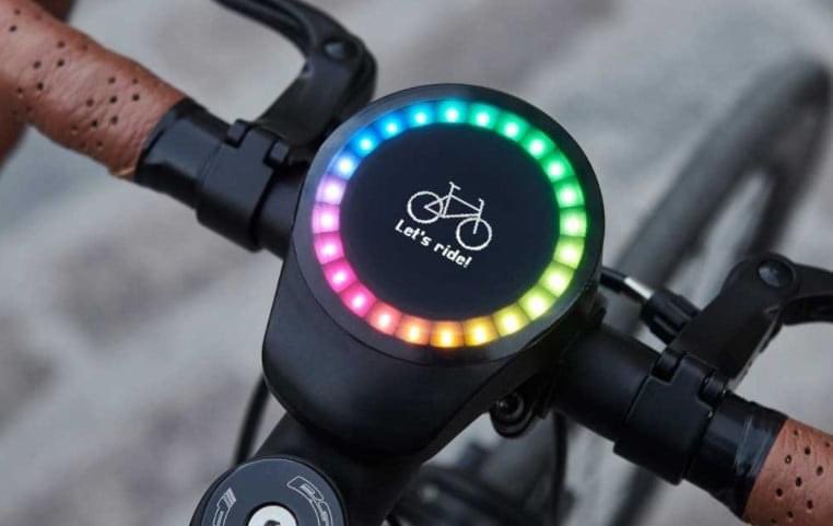 #MonCarnet - Jean-Francois Poulin parle objets connectés, vélos et UX avec son invité de la semaine, Gabriel Ariola de Smarthalo. Écoutez : soundcloud.com/moncarnet/mon-…