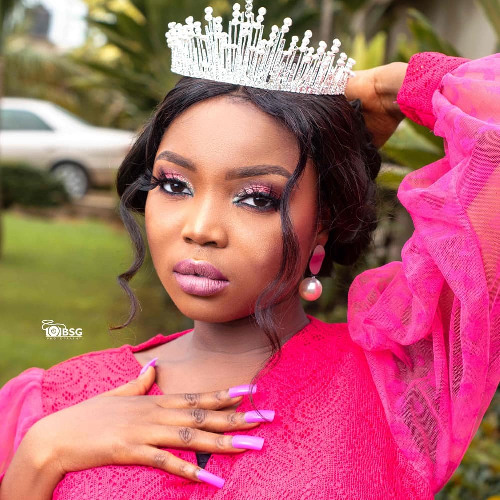 Um_models's tweet photo. ✨✨✨✨✨

Dorcas repping UM ibadan 🤩🤩

Makeup: @bisbellbeauty
Muse: Dorcas for @um_models 
Shot: @bsg_photography0
Tiara: @soft_dot
Robe: @profe_creation
Hair: @sandieshairlounge 

#um_models #ibadanmua #makeupartist https://t.co/TRKWukIaHw