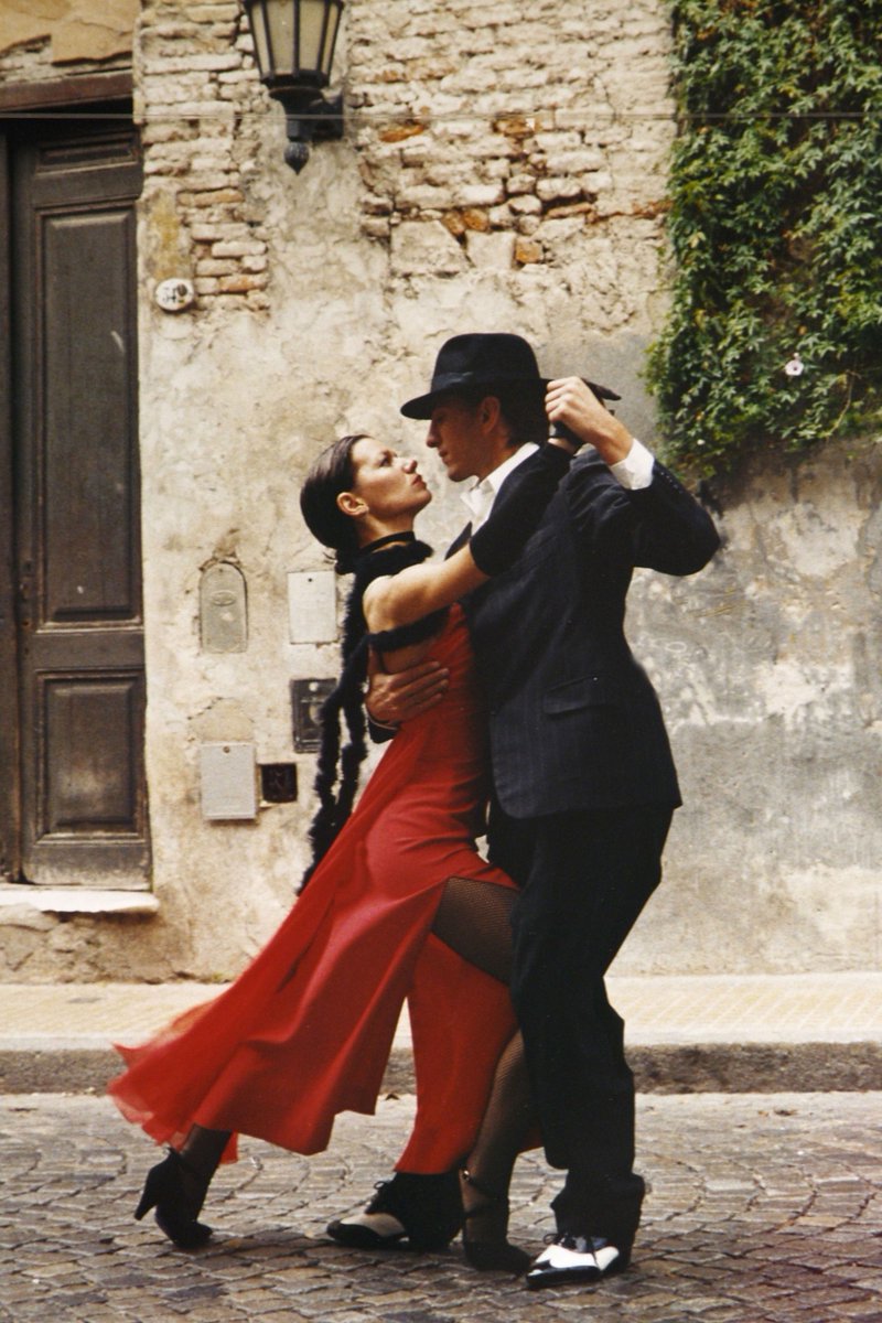 Buenos Aires is the international mecca of tango. Do you dare to dance?
#argentina #buenosaires #visitargentina #visitbuenosaires #lifeinargentina #travelargentina #vacationplanning #experiencetango #tango #travelinspiration