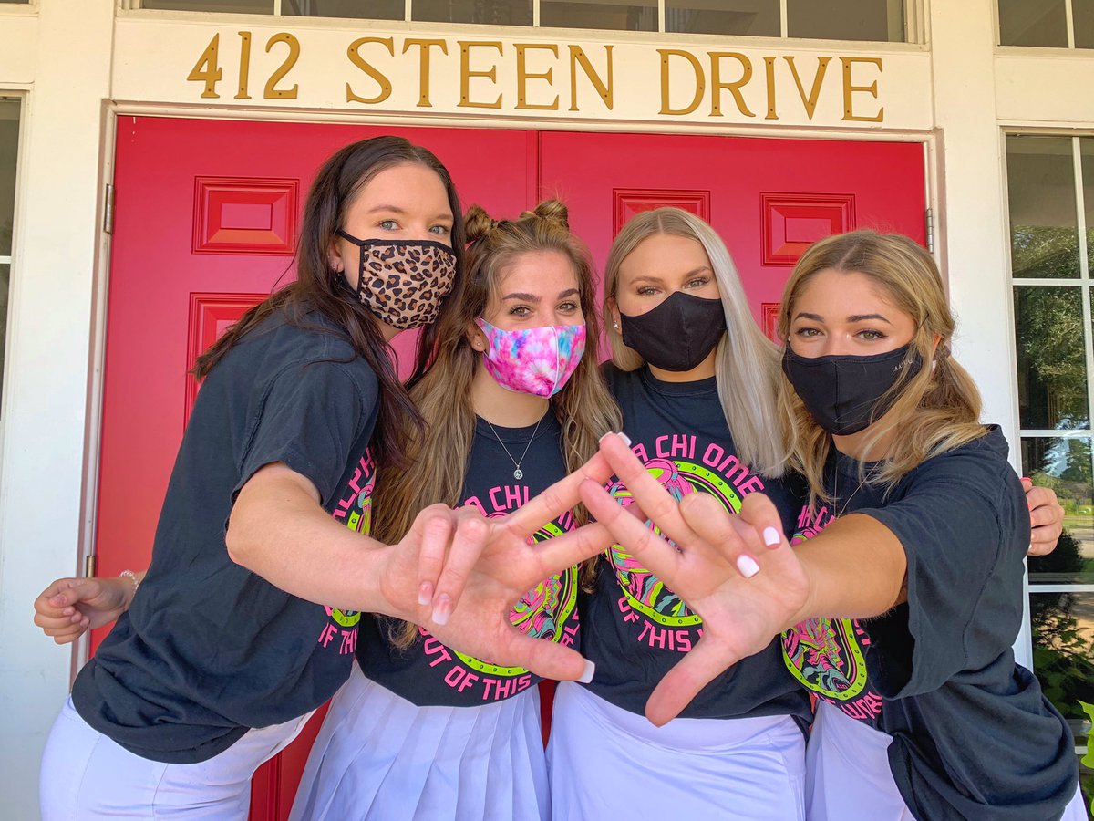 jules 🦋 tweet media