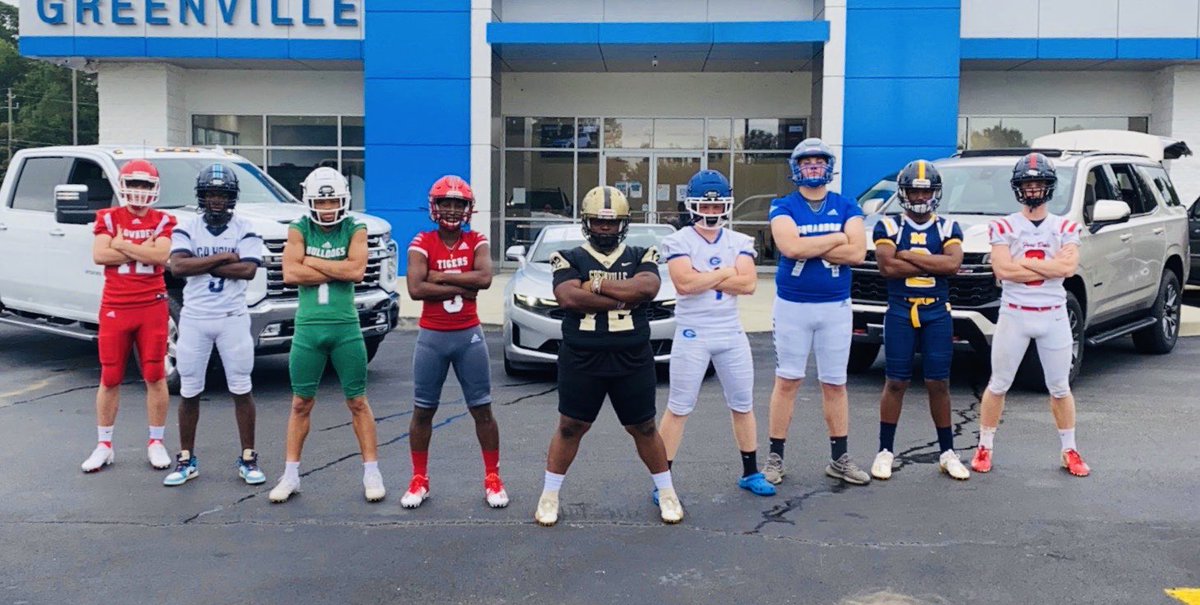 SquadronFB's tweet photo. Be on the lookout for Senior @owen_mccullough in the Luverne Journal/Greenville Advocate Preseason Preview Magazine! #SquadronPride #RiseAsOne https://t.co/AFGb8js9ch