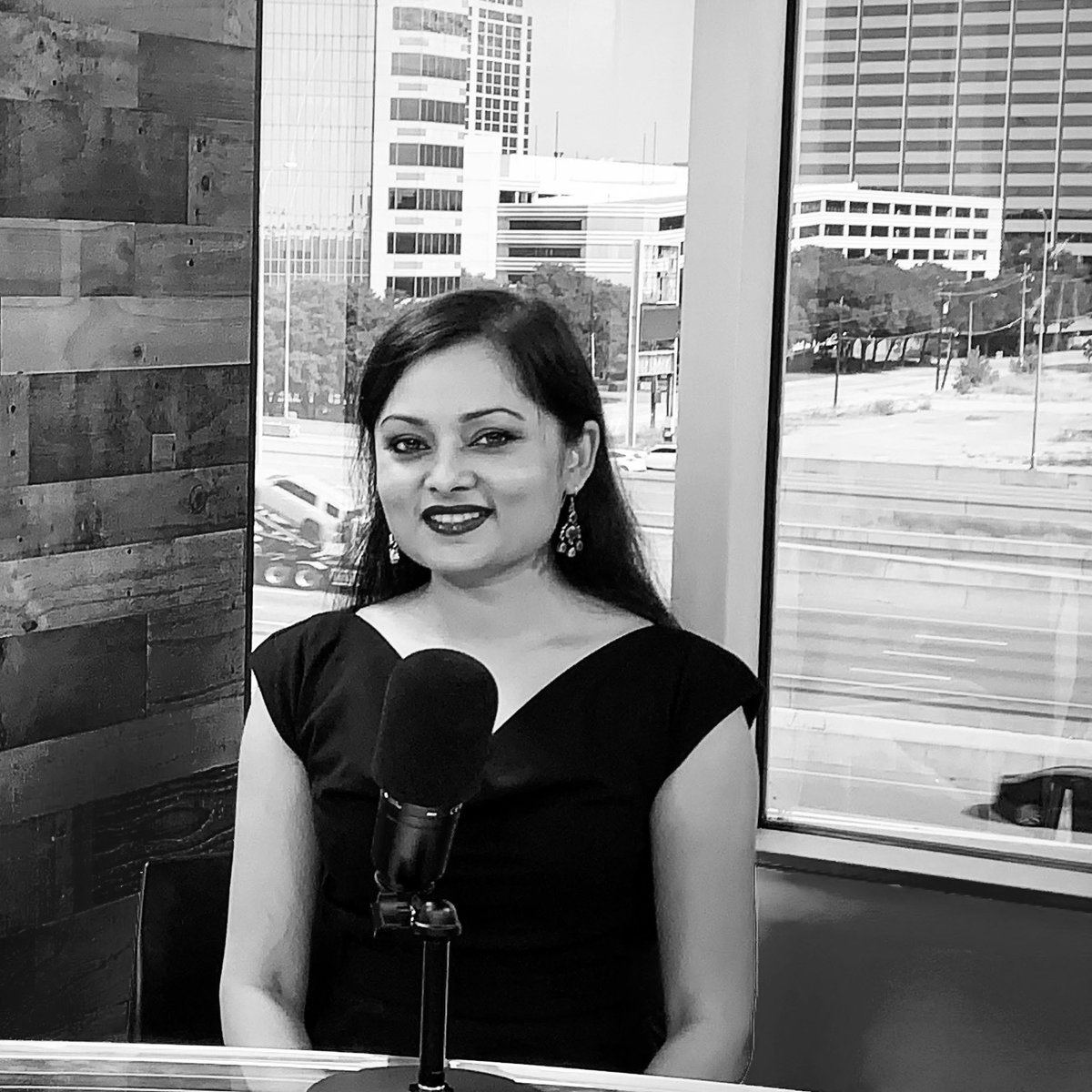 FahmiJFarah's tweet photo. It was an honor to be on the Jeff Crilley show discussing impact of #COVID19 on #heartdisease 

let’s all raise awareness for drop in ED visits for #heartattack from fear of #coronavirus 

Thank you @jeffcrilley for inviting me on your show! 

#cardiotwitter #WIC #SaturdayMorning https://t.co/cdEKKlhilc