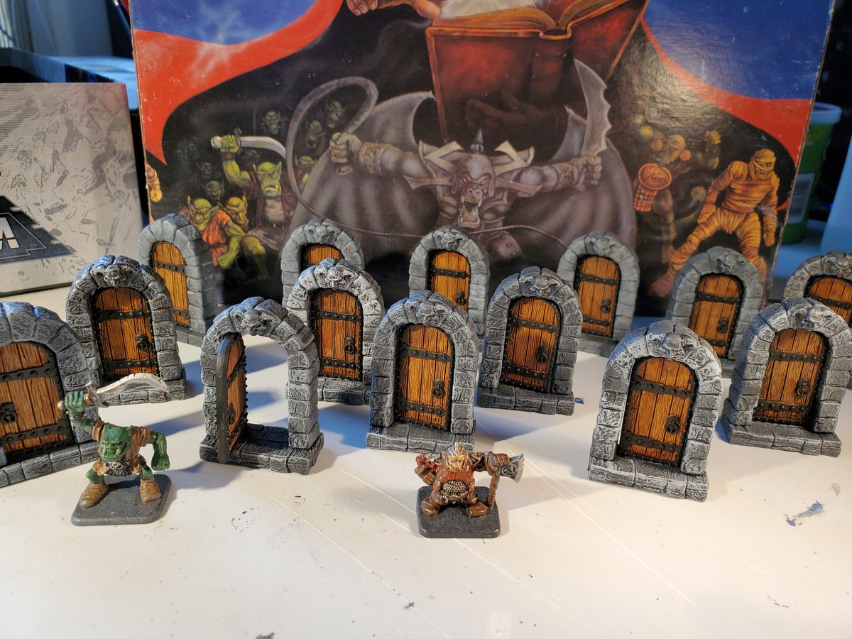 D10d3_'s tweet photo. I spent a lot of time today painting tiny doors. https://t.co/TK0daKJ0ms