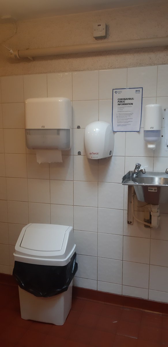 Belhaven Bay toilets, Shore Road, Dunbar. Surprisingly very clean for a beachside toilet. Took me a while to figure out the flush system with the pull-strap. Really good hot water in the tap and antibac foam for handwashing. Choice of hot handrier or paper towels - unheard of!