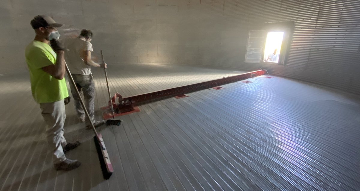 Pennies and Bushels tweet media