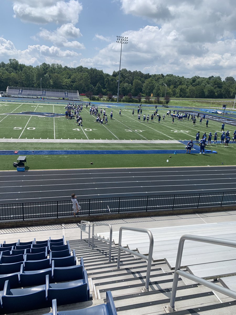 RKleckler's tweet photo. #FutureCoach drawing up plays!😍We’ll be missing game days in the fall so practices will have to do! 🏈💙 #MakeAWay @CoachKleckler https://t.co/5YY6O5rIGa
