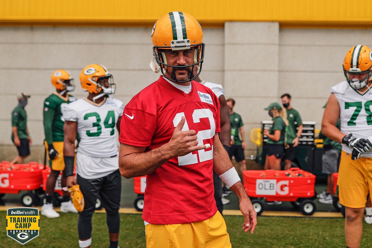 No bikes today, but we still have handle bars 👨🏻🤙

#PackersCamp