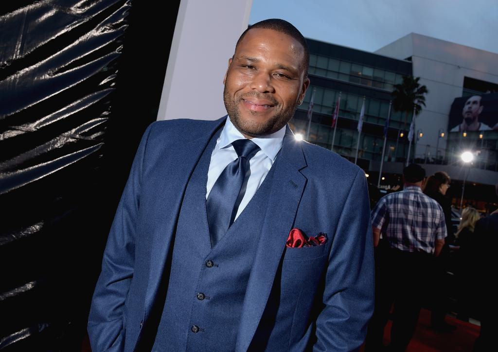 Happy 50th Birthday to actor and comedian, Anthony Anderson! 