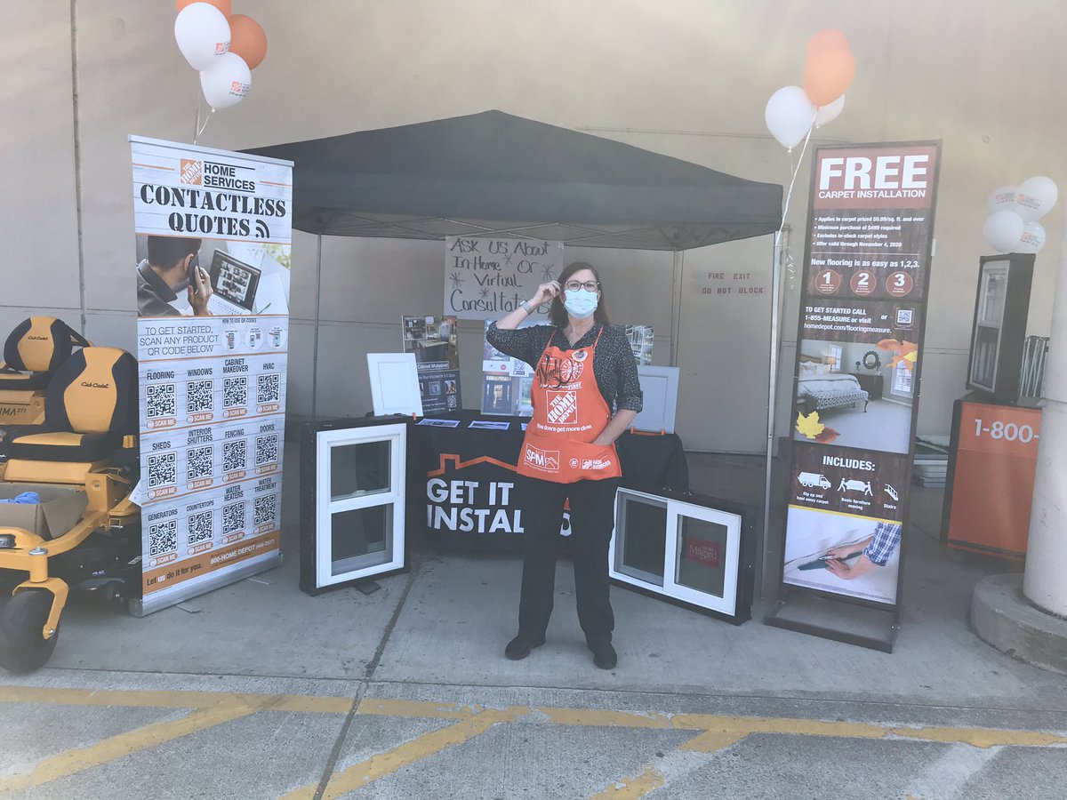Having fun in Eugene with Wendy and 4003. <a href="/y_atonna/">Yvette Atonna</a> @JonTrampeTHD <a href="/THDPeter_Coombs/">Peter Coombs</a> #hdispdx