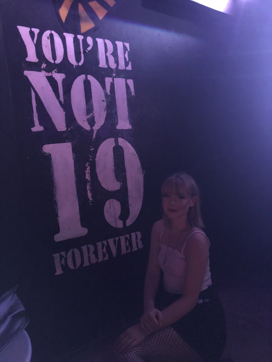 SwimmingBrain's tweet photo. not nineteen forever x https://t.co/4AB9RcySas