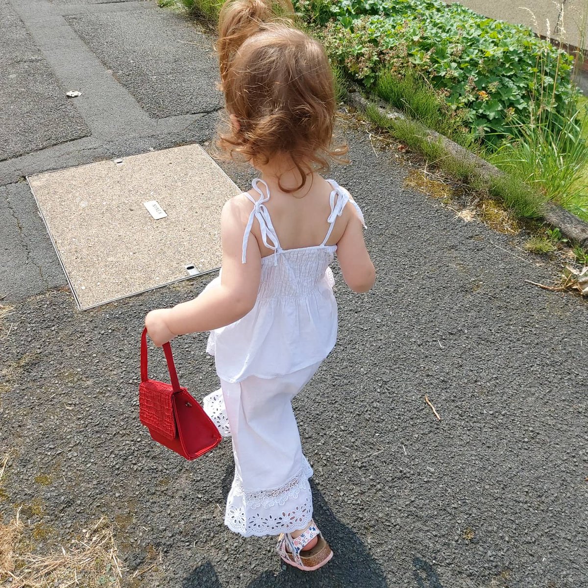 MandyLord1's tweet photo. Model in the making ❤ https://t.co/Q0GQe2v4YN