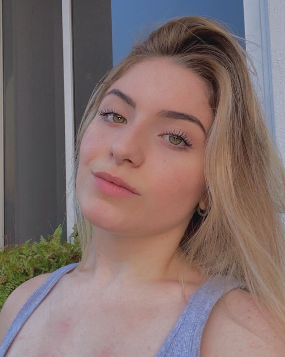 Look at my eyes