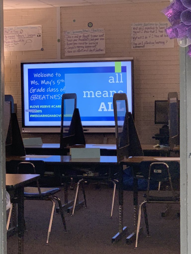 kem_may's tweet photo. When my Ss enter in everyday they know that👇🏾👇🏾👇🏾👇🏾 #idothisforreal #iPush #iMotivate #iamtheirpurposepusher #theywillbegreat #theywillknowtheycan #wewillgetthere #classroomnorms #4guidingquestions4success #ALLMEANSALL https://t.co/QGLV5sQsHP