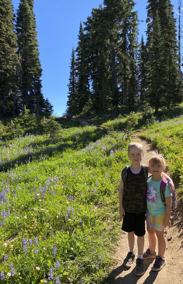 holmanappz's tweet photo. Camping and hiking adventures. #nachespeakloop #littlenachescampground https://t.co/3OzD8Y7wVm