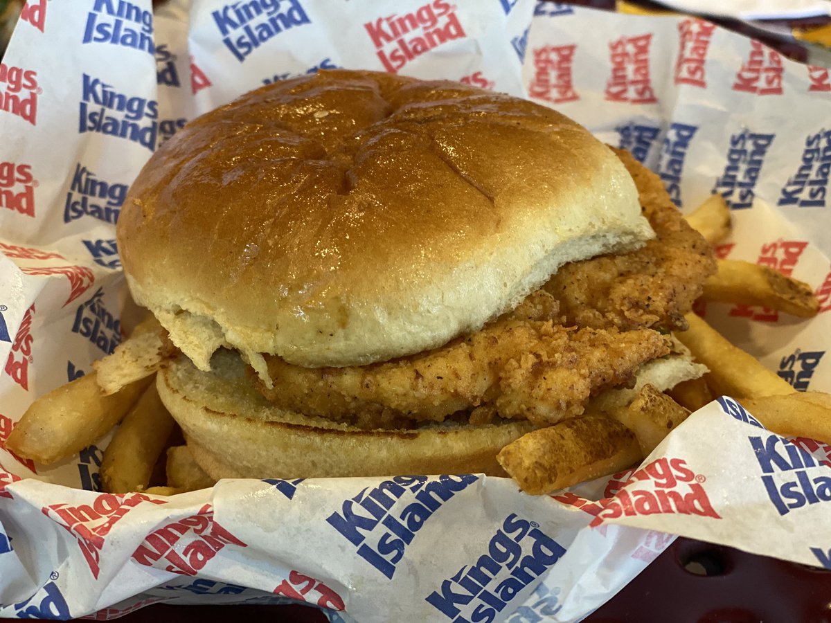 MyKingsIsland's tweet photo. Finally had a chance to try out the chicken sandwich at chicken shack.  Excellent.   Wifey had the salad.  @chefmajor72 @KingsIslandPR https://t.co/tg065gfnJm