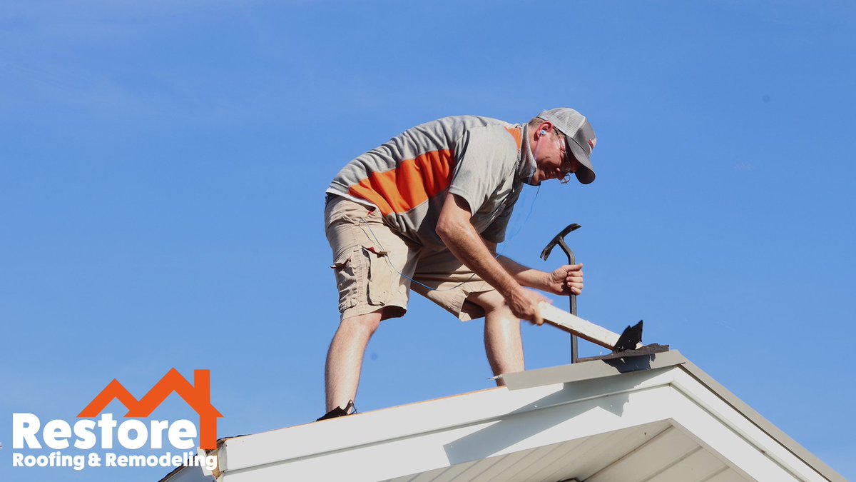 LocateWater's tweet photo. Our team members will do whatever it takes to make your home the best it can be. Rolling our sleeves up, getting our hands dirty, and sweating with our team is just part of what we do. This is why so many people recommend us as the roofer of choice in DFW.  #roofing #roofer #roof https://t.co/DPGoeAxvoO