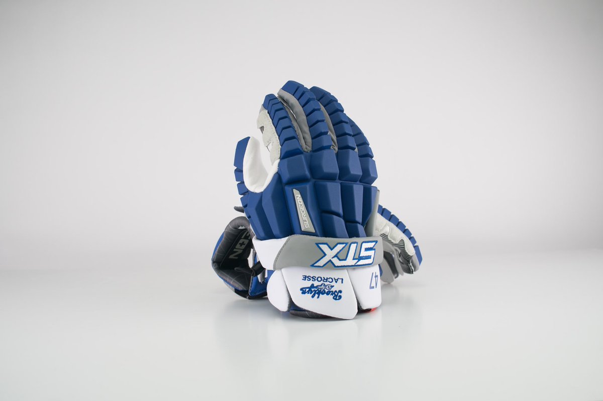 publicdiv's tweet photo. The Brooklyn Dodgers @STXmlax RZRβs are off the charts π #StoriedKnit https://t.co/M0FQcXq7SZ