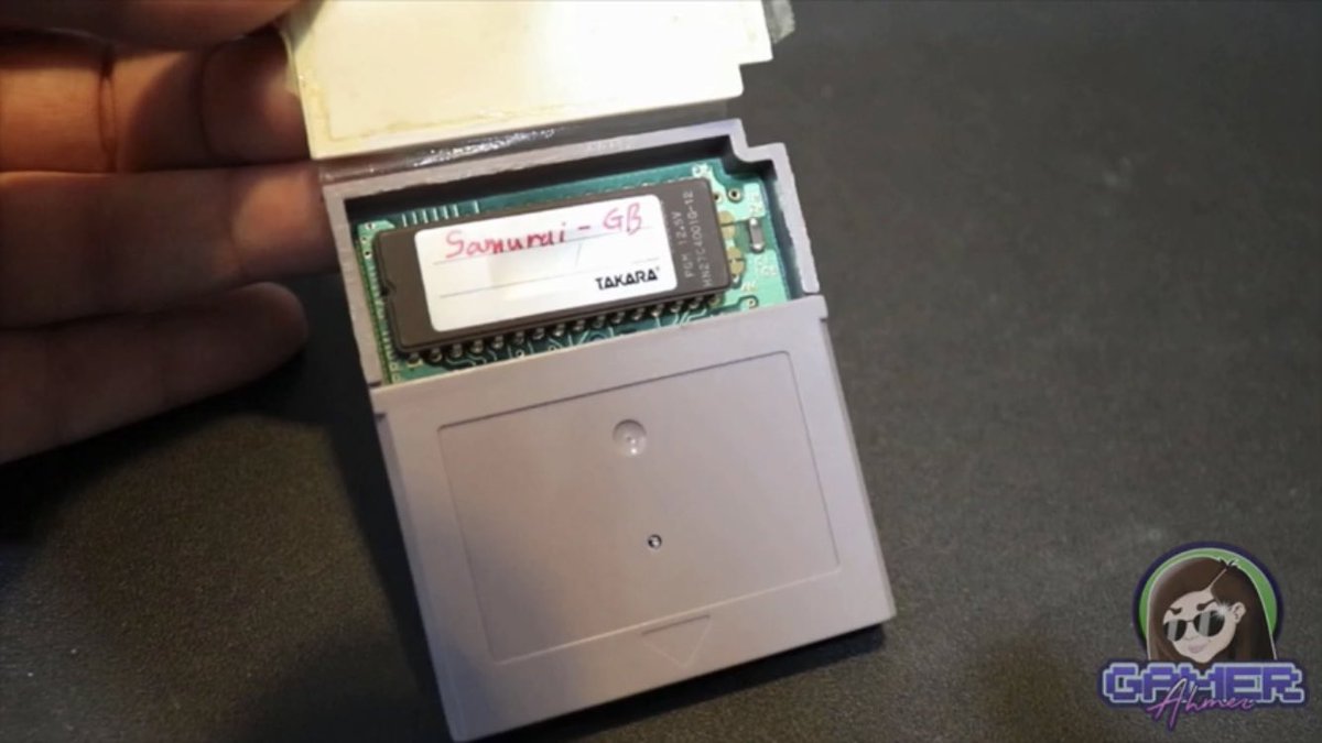 GamerAhmer's tweet photo. Another #favorite #pickup ! This #prototype #gameboy #game ! Some #samuraishodown love! #snk #videogames #nintendo #nintendogameboy #gamerahmer #gamer #games #gamingcommunity #gaming #samurai #prototypegame #prototypegames #rarenintendo https://t.co/hFsgmK321m