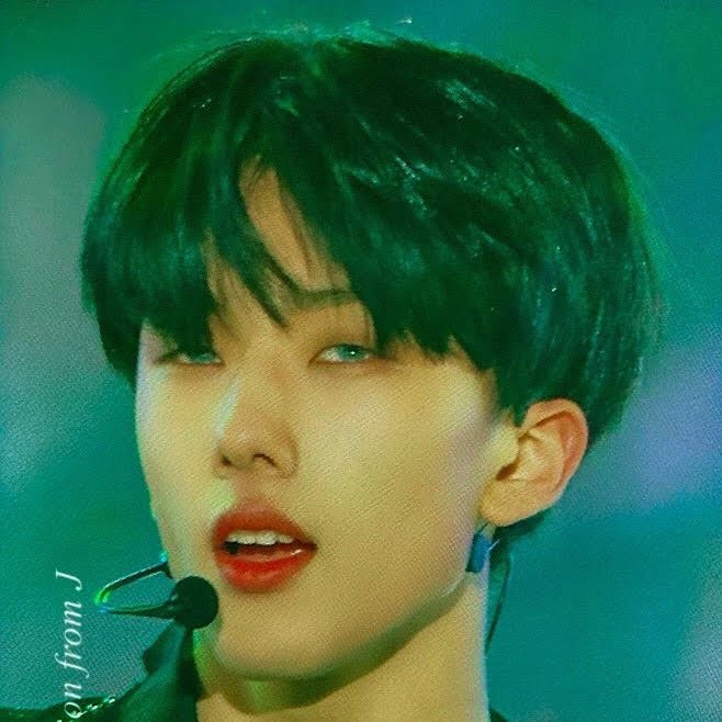 btw these are the pics i used to make my pinned (original one)