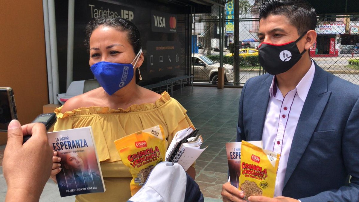 ProfesionalASD's tweet photo. #NoticiasAdventistas - Industria adventista entrega libro misionero y granolas en prefectura ecuatoriana
https://t.co/779mnC1seN 

¡Oremos por @alimentos_cade! https://t.co/pD8flV4Mmp