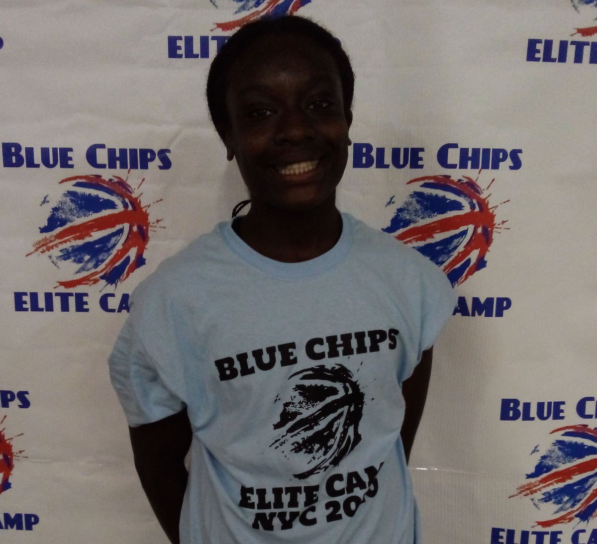 BBallWallSt's tweet photo. #BCEC2020
Kaila Berry 5-11 (G/W) 2022
St John's Prep (NY) Versatile, slasher with a 6-2 wing span, played well at the Blue Chips Elite Camp - Club: @WWiexcel
@kailaberry24 @sjpgirlsvarsity
@Hoopsking1968 @wslam https://t.co/VgqEKogr4r