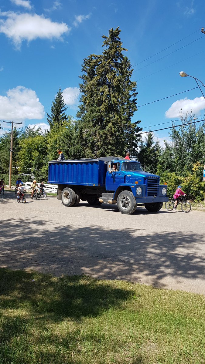 Rays Acres looking rad!