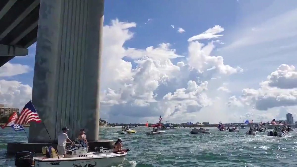patriot4evva's tweet photo. @byedon2020 @TimMurtaugh Apparently, you have no clue what a yacht looks like.
Let me give you a clue....these ain’t one!  😜🤣😂
#DumbDem
#Trump2020Landslide https://t.co/mfB9OycPsI