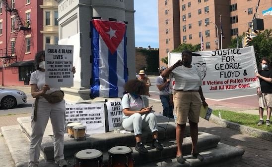 yosoyliborio's tweet photo. Agentes de la dictadura cubana han infiltrado el movimiento “Black Lives Matter” y lo usan para promover su agenda antiamericana y comunista en los #EEUU. La conspiración para destruir a este gran país es real. #Cuba,#BLM https://t.co/SrFM8I7jgx