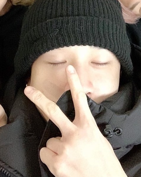 Bangchan's hands ; a thread cz i wanna hold them so tightly