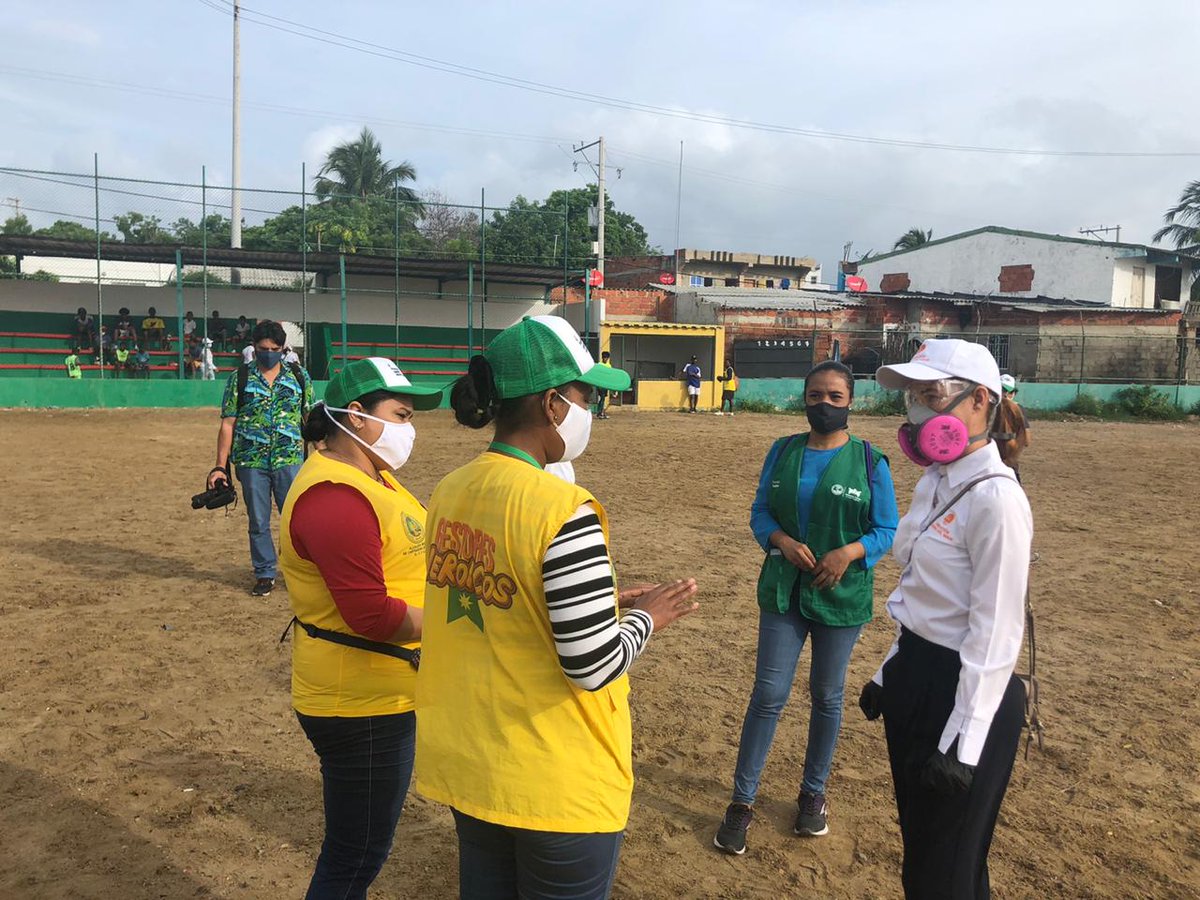 IsaMathieub's tweet photo. Gran jornada de #Lavaton por la vida en #ManzanillodelMar gracias a nuestra alianza con @AlcaldiaCTG @EscuelaDeGobiernoctg y @FunSerenadelMar. #GestoresHeroicos #Líderesempoderados #JuntosSaldremosAdelante https://t.co/jwDInXbrvM