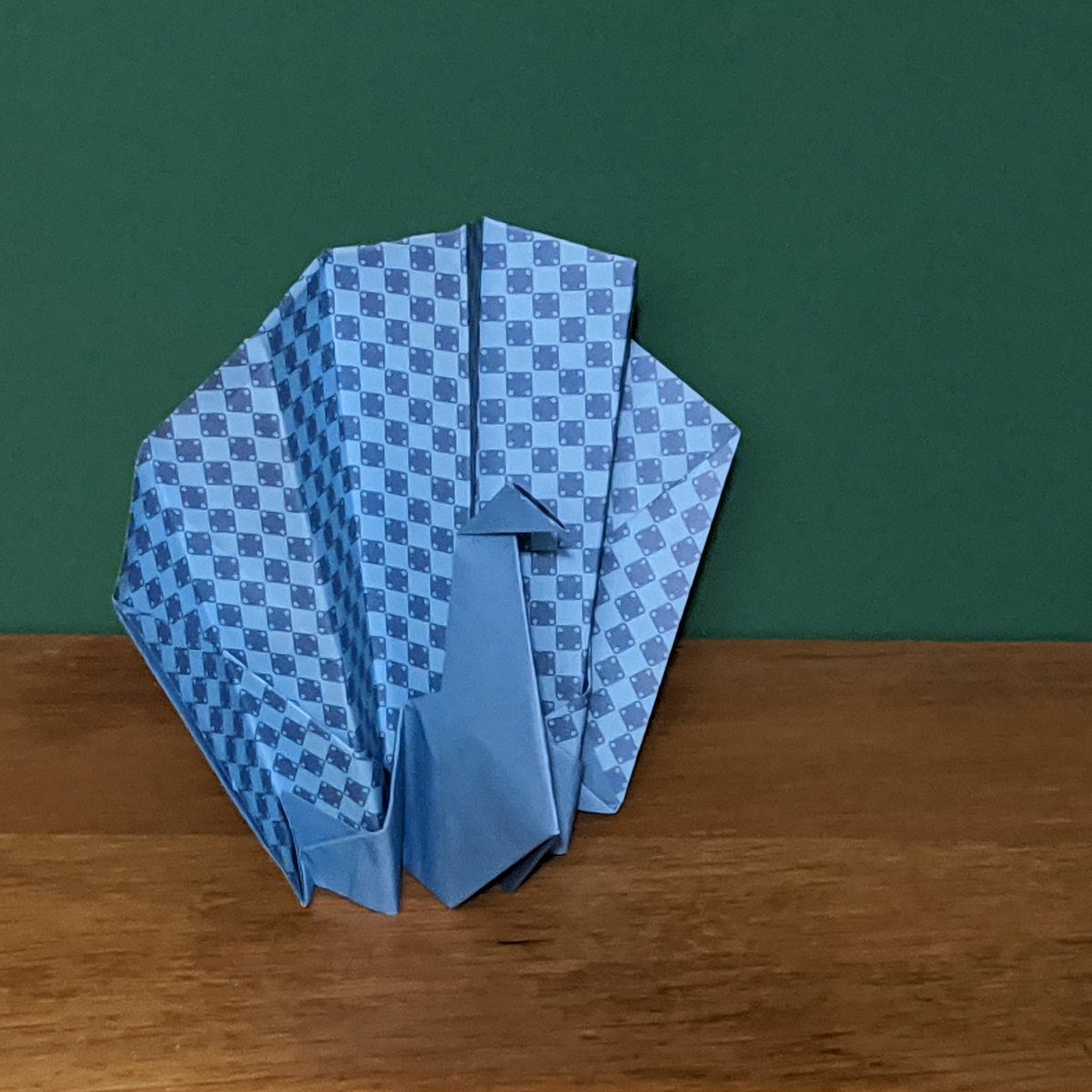 vjamoore's tweet photo. So my #LockdownOrigami phase seems to be less of a phase and more of a permanent addiction...
Weirdly satisfying when you manage to complete a pattern π
Ruins your whole week when you have to admit defeat π https://t.co/y0h4SxrFlO