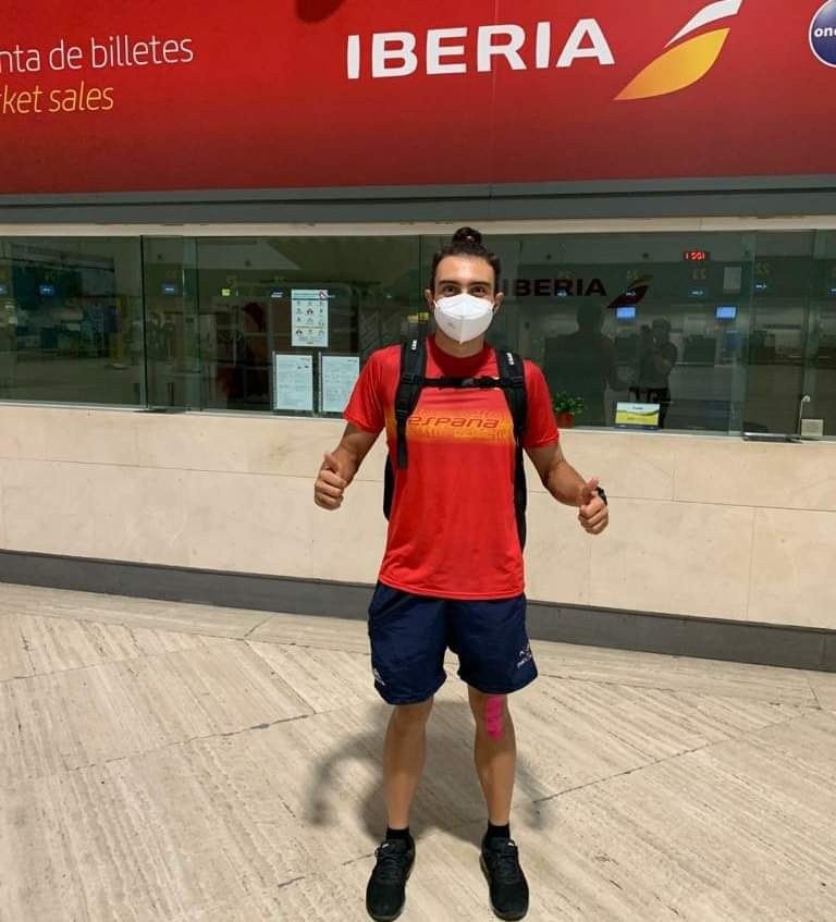 acelitesevilla's tweet photo. Desde @acelitesevilla queremos mostrar todo nuestro apoyo y suerte a Igor Bellido del @triatlonisbilya , que mañana a partir de las 13:30h defenderá al #TeamSpain de la @TRIATLONSP en la Copa de Europa Junior en Praga. 
🏊🚴🏃 https://t.co/wSB8lpzr53
