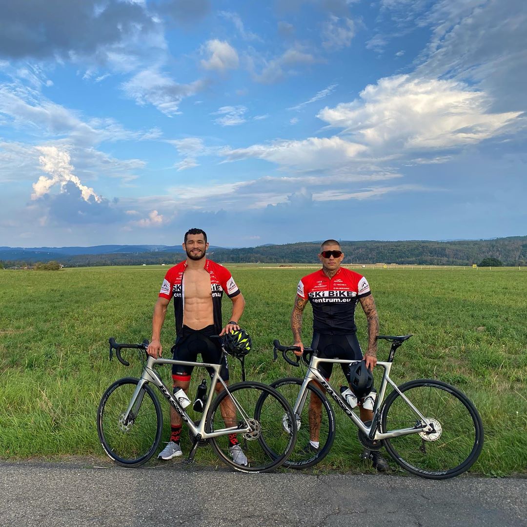Work every day! Saturday - no reason to relax ๐ 50 km on a bike ๐ดโโ๏ธ Have a nice weekend everyone โ๐ป And 2nite #UFC252 https://t.co/5NvwvntyC8