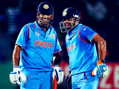 Ashajoshi207's tweet photo. End of an era 🥺
Happy retirement both of you ♥️

My favt duo thankyou for all the memories💫 

#DhonirainaRetires 
#Dhonifinishesoffinstyle 
#rainaretires https://t.co/M5iNIUOfqe