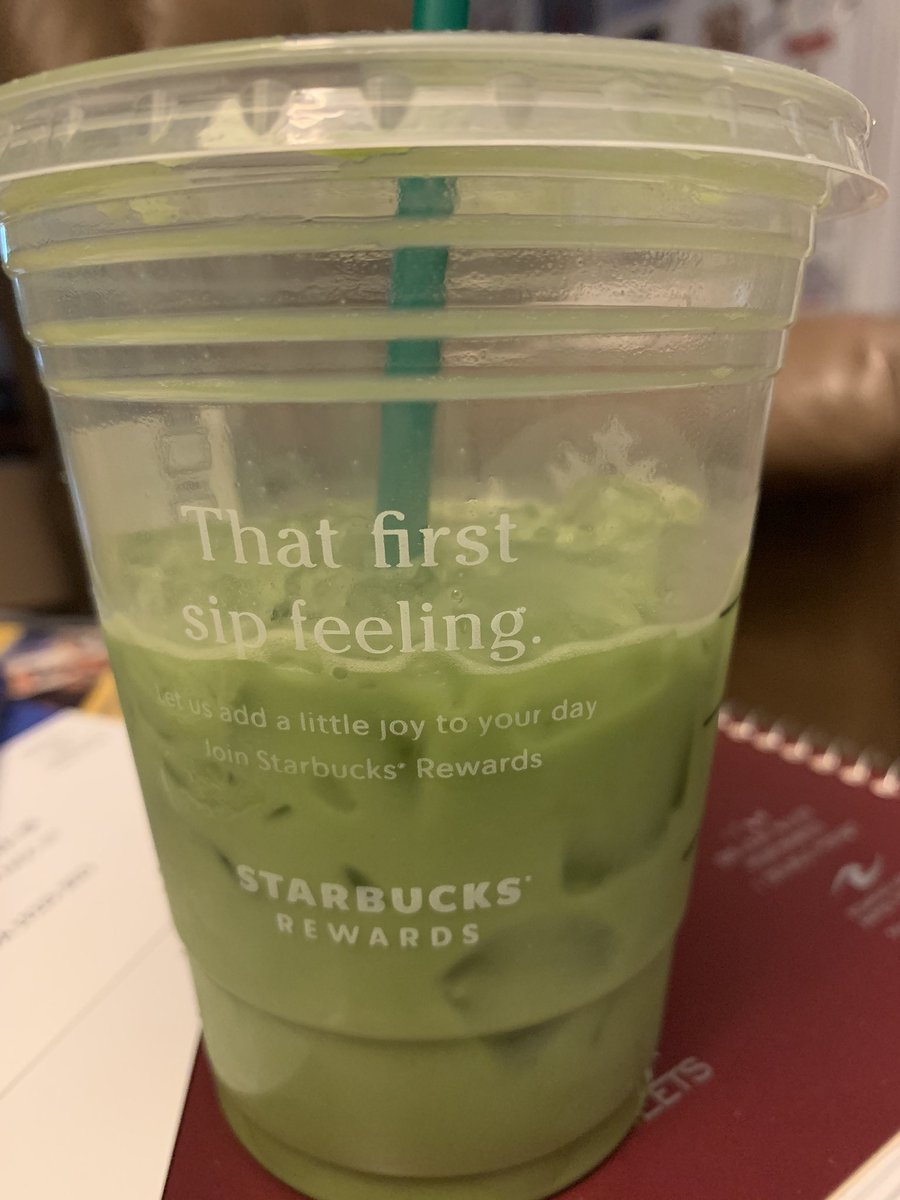 Laurenjayne2017's tweet photo. When the Cats 🐈 away the Mice 🐭 🐭 will ............ Head to Starbucks 💕 #pineapplematcha 🍵@Roseville_Girl https://t.co/DVnBqbu1DN