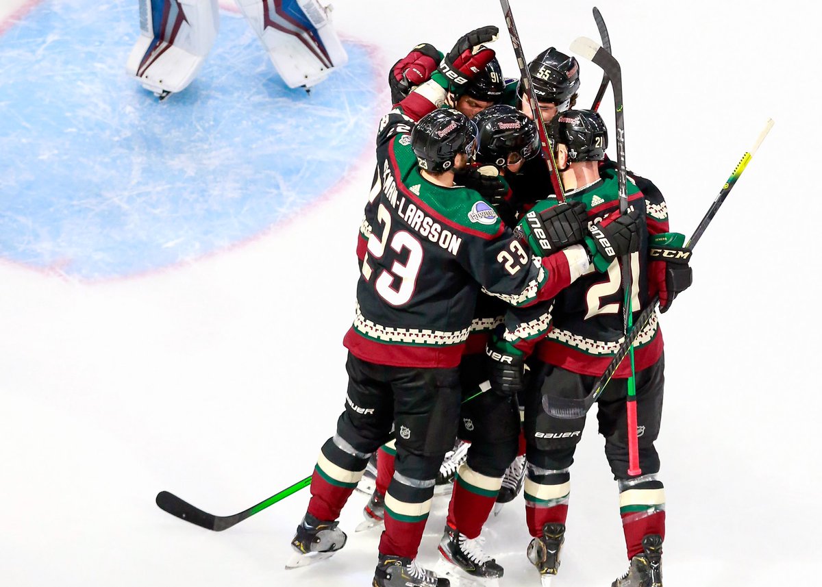 ArizonaCoyotes's tweet photo. First period. 📸 https://t.co/qcHkksN1gG