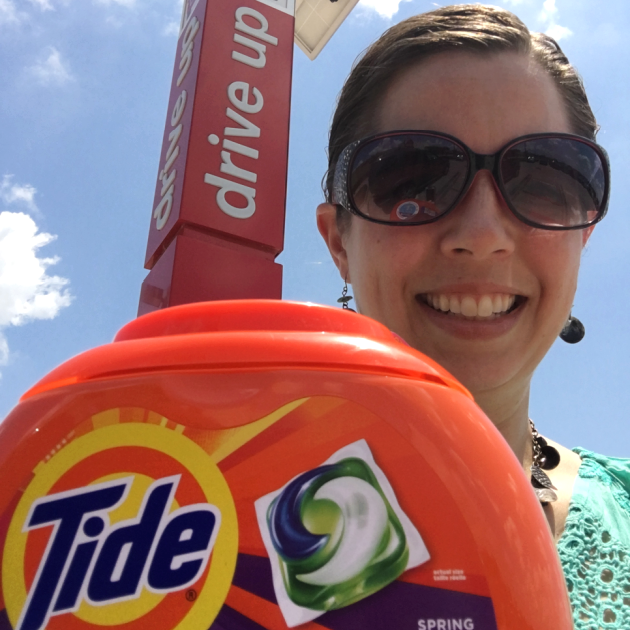 Freebies4Mom's tweet photo. It’s so easy to drive-up to get your laundry products from Target!

Stock-up on @tide @Downy &amp; @GainFlings to get a $10 Target gift card when you buy $40+ in participating P&amp;G products

Hurry to score this deal before Aug. 15 ---> https://t.co/njG5g6czrF #ad #AvailableAtTarget https://t.co/5ViQ0jPFgc