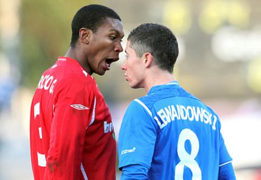 EffNA7qXkAEEQ4C?format=png&name=900x900