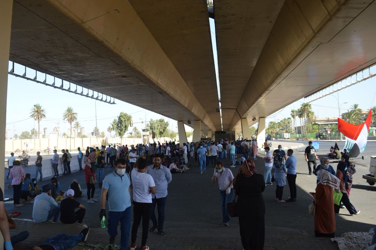 يداً بيد مع قواتنا الأمنية البطلة .. حملة الشهادات العليا للعراق ومن أجل العراق 

تجمع وطن للشهادات العليا  <a href="/MAKadhimi/">Mustafa Al-Kadhimi مصطفى الكاظمي</a>
#تجمع_وطن_مع_الكاظمي