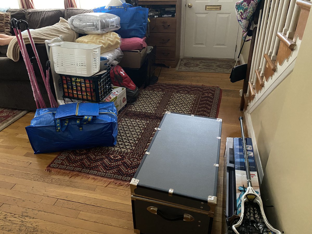 maggiedates's tweet photo. She is almost completely packed and it does not look to bad... https://t.co/JMY4JoPRD5