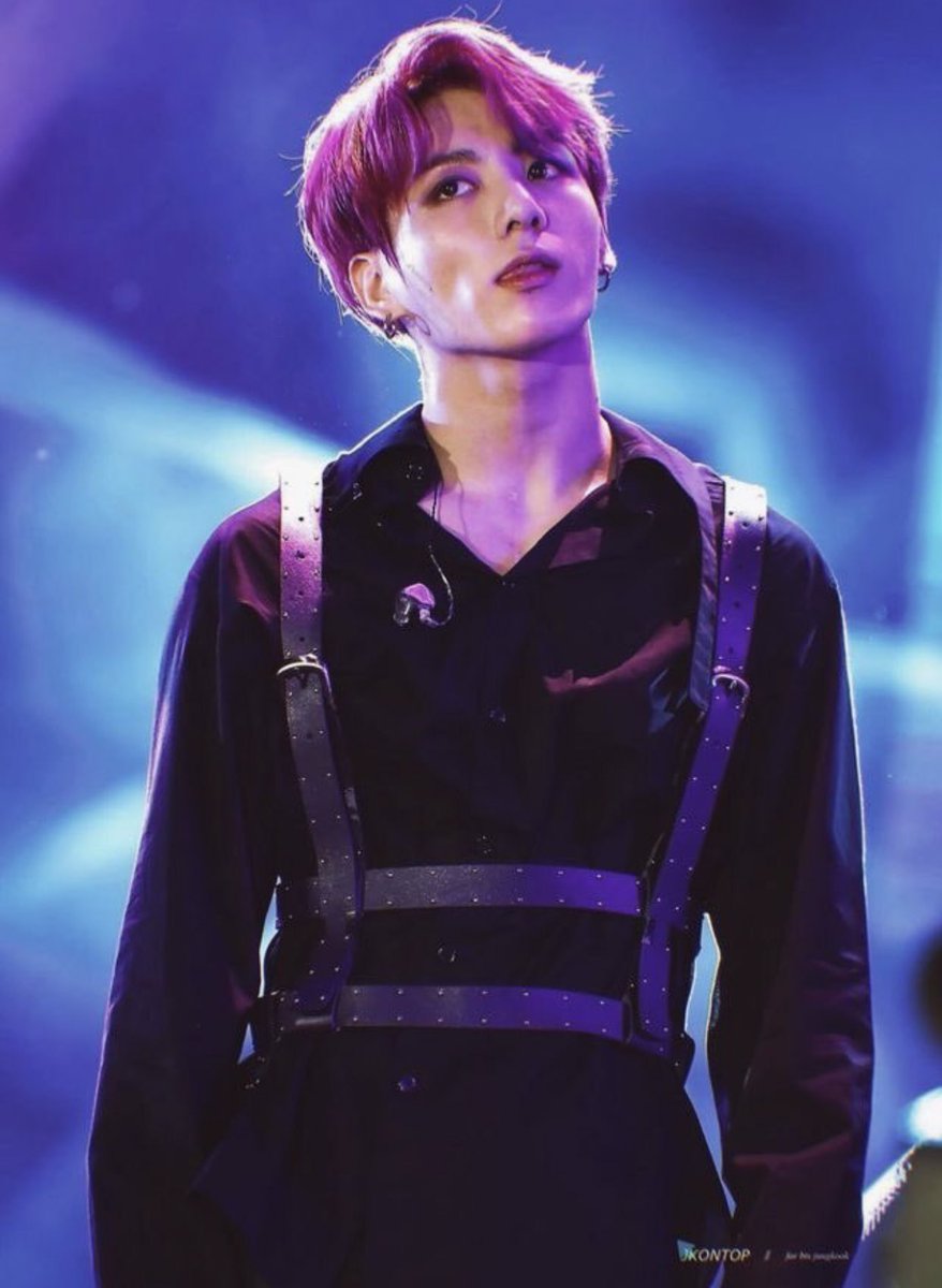 jungkook’s exposed chest ; a needed thread