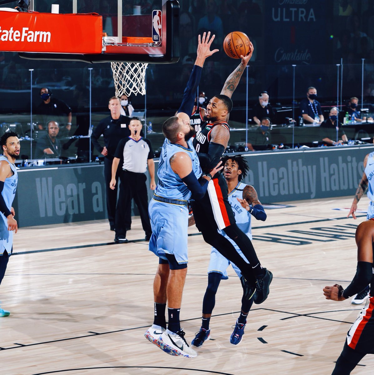 BleacherReport's tweet photo. 🗣 Air time https://t.co/qSl7YW8w9z