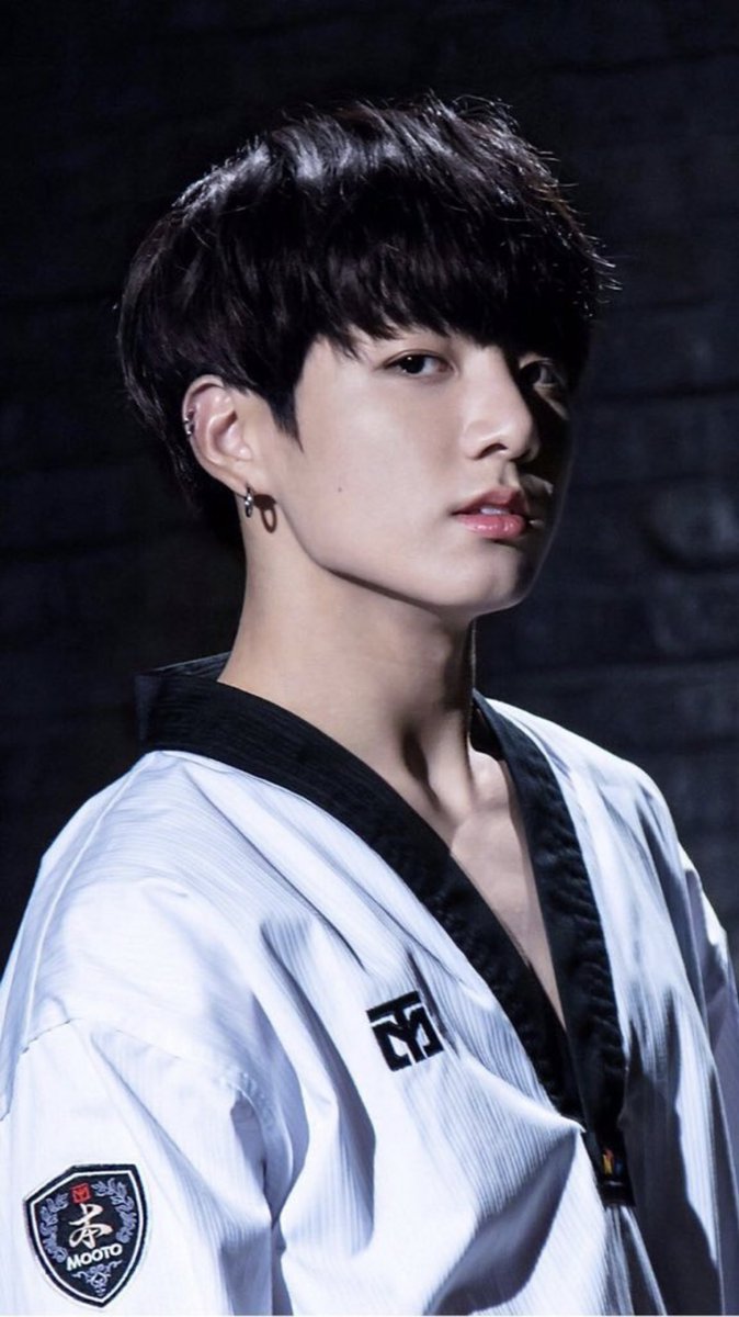jungkook’s exposed chest ; a needed thread