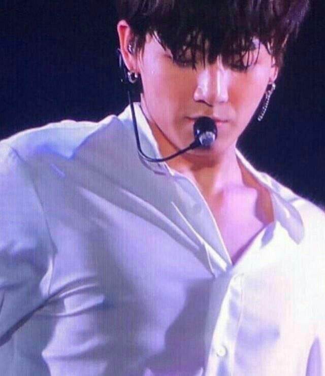 jungkook’s exposed chest ; a needed thread